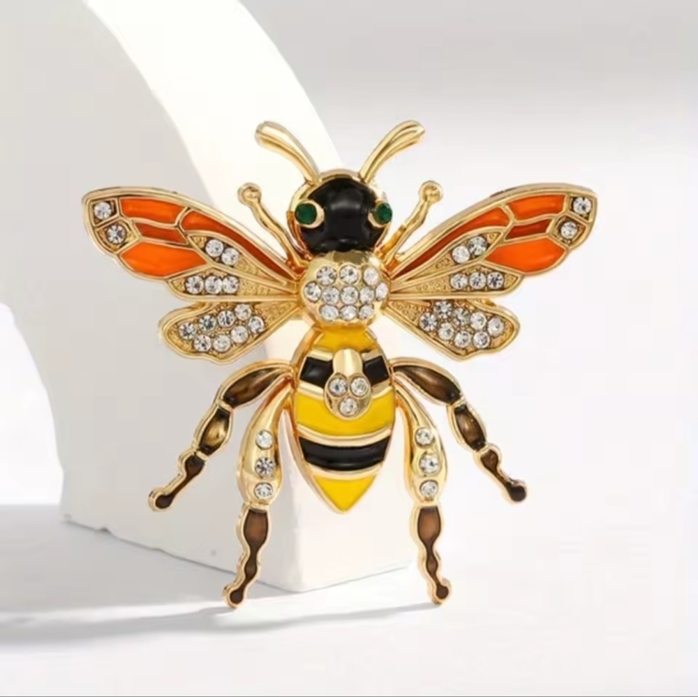 Gold and Orange Bee Brooch - Picture 3 of 7